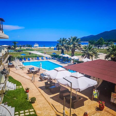 Rihios Hotel Stavros  Exterior photo